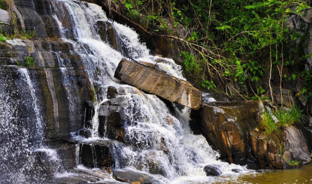 O Encanto do Sertão: Conheça Triunfo e Suas Belezas Naturais